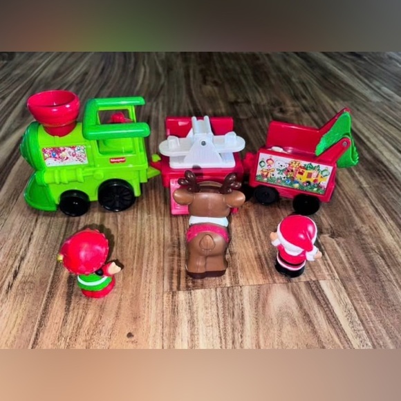 Fisher Price Little People Musical Christmas Train - Picture 2 of 2